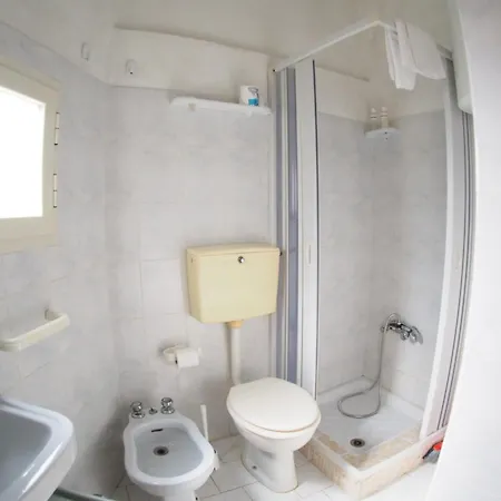 6 Kilometri Dal Mare E Dall'aspromonte Visita Canyon E Castello