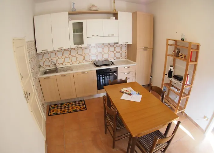 6 Kilometri Dal Mare E Dall'aspromonte Visita Canyon E Castello * Motta San Giovanni